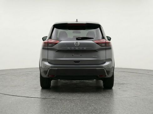 Used 2025 Nissan Rogue SV AWD/4WD image 7
