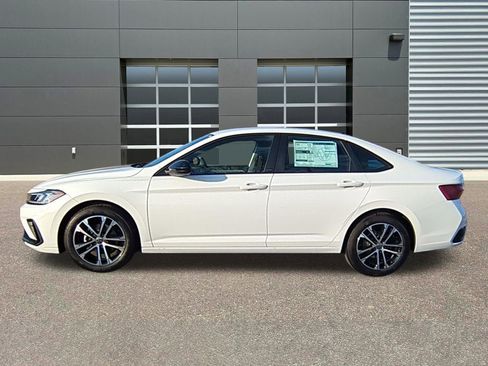 New 2026 Volkswagen Jetta Sport FWD image 4