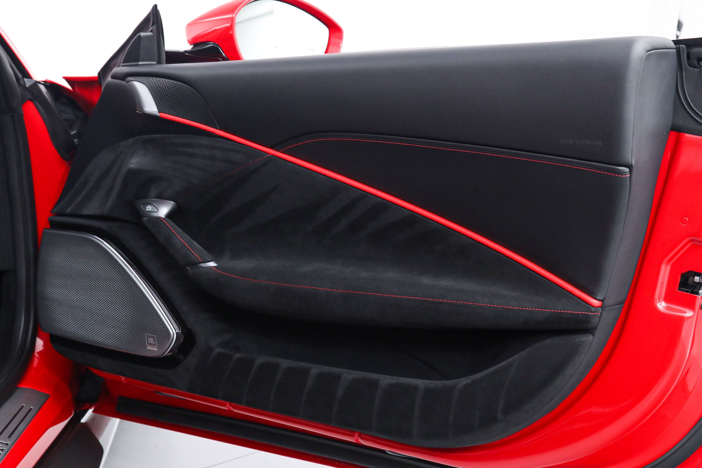 Certified 2023 Ferrari Roma RWD image 17