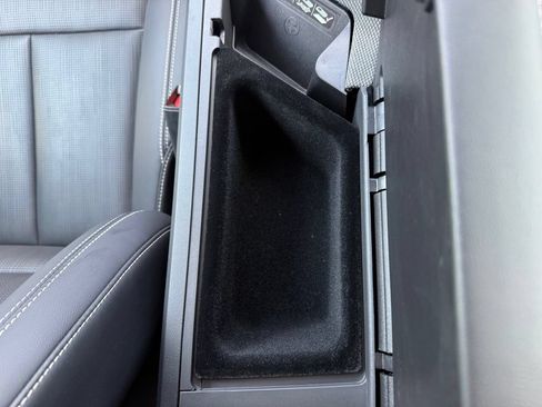 Certified 2025 Cadillac Optiq Sport 2 w/ LPO, Floor Liner Package AWD/4WD image 27