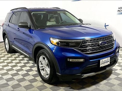 Certified 2023 Ford Explorer XLT w/ Equipment Group 202A RWD image 3