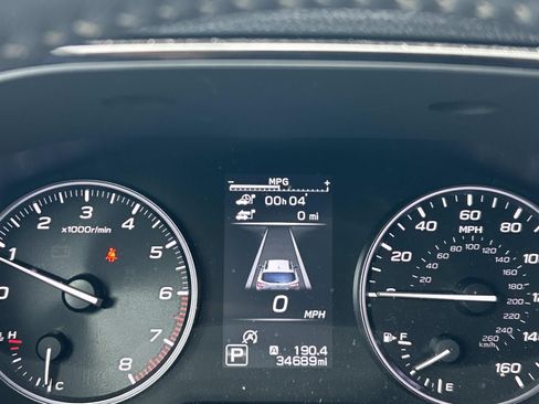 Used 2024 Subaru Outback Premium AWD/4WD image 11