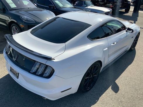 Used 2016 Ford Mustang GT Premium RWD image 5