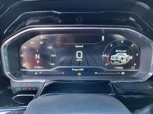 Used 2024 GMC Sierra 1500 Elevation w/ LPO, Elevation Black Package image 28