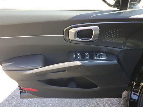 New 2026 Kia Sorento S image 19