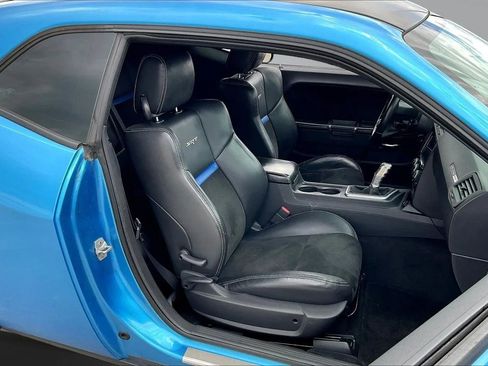 Used 2010 Dodge Challenger SRT8 w/ SRT Option Group II RWD image 29