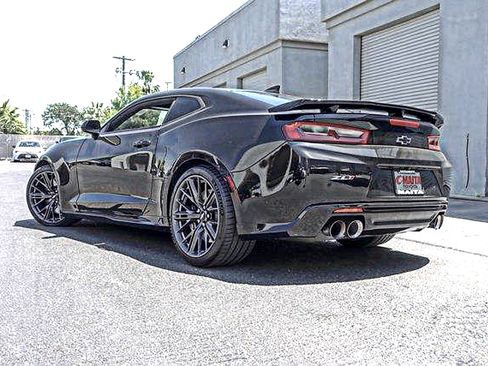 Used 2017 Chevrolet Camaro ZL1 RWD image 12