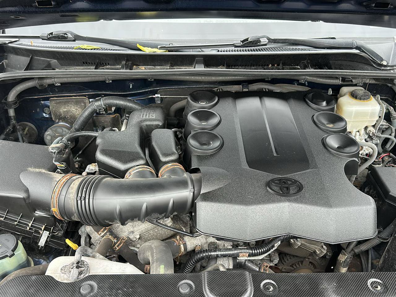 Used 2014 Toyota 4Runner Limited AWD/4WD image 29