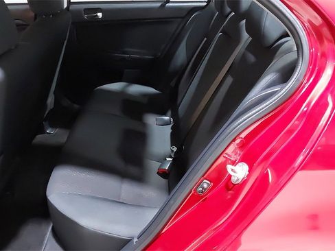 Used 2017 Mitsubishi Lancer Sedan image 21