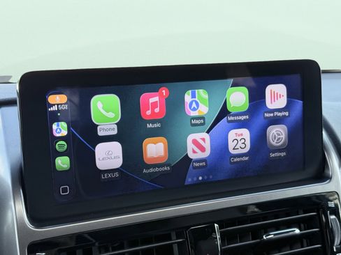 Used 2023 Lexus GX 460 Premium image 5