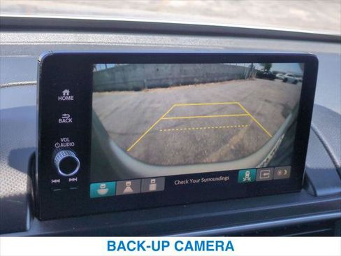 Certified 2025 Honda Pilot EX-L image 18