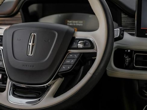 Used 2022 Lincoln Nautilus Black Label AWD/4WD image 20