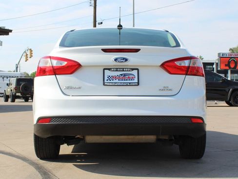 Used 2012 Ford Focus SE FWD image 68