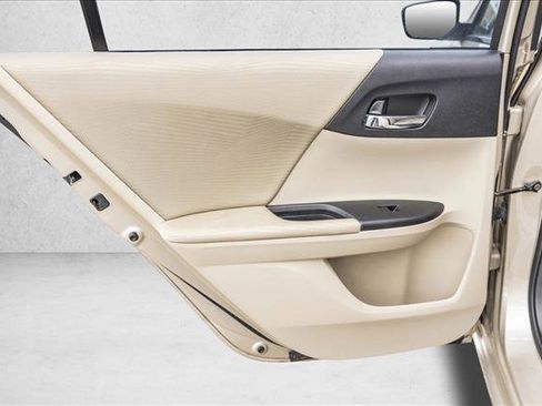 Used 2014 Honda Accord LX image 21