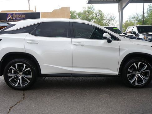 Used 2017 Lexus RX 350 FWD w/ Premium Package image 2