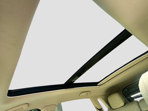Used 2025 Cadillac XT5 Premium Luxury w/ LPO, Floor Liner Package FWD image 23