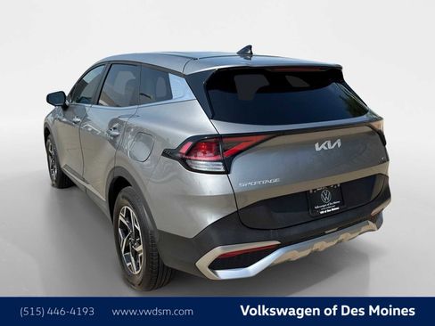 Used 2024 Kia Sportage LX image 4