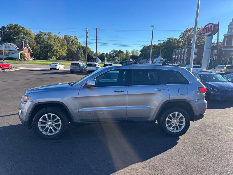 Used 2015 Jeep Grand Cherokee Laredo w/ Quick Order Package 23E RWD image 5