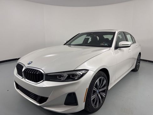 New 2026 BMW 330i xDrive Sedan AWD/4WD image 3