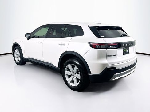 Used 2024 Honda Prologue EX image 5