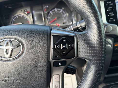 Used 2020 Toyota 4Runner SR5 Premium w/ Moonroof Package AWD/4WD image 16