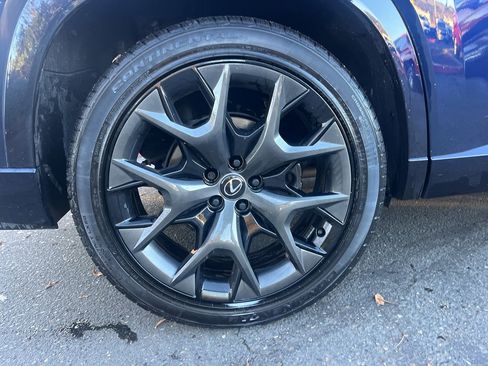 Used 2024 Lexus TX 500h AWD image 10