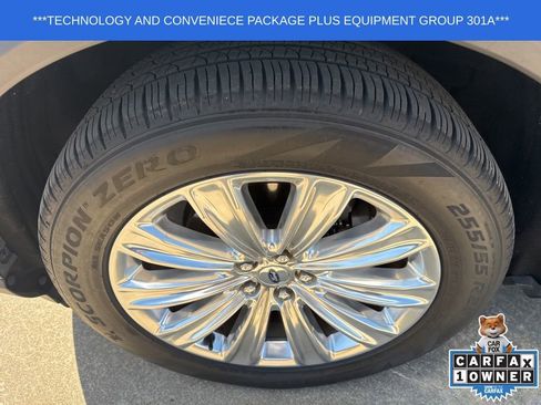 Used 2023 Ford Explorer Limited w/ Limited Technology Package image 35