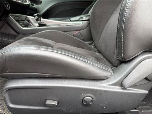 Used 2022 Dodge Challenger R/T Scat Pack w/ T/A Package RWD image 13