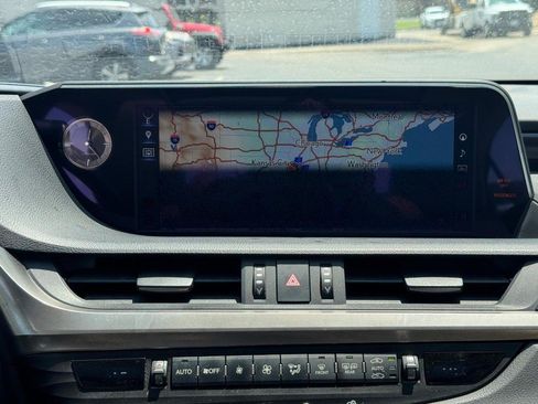 Used 2019 Lexus ES 350 w/ Accessory Package FWD image 14