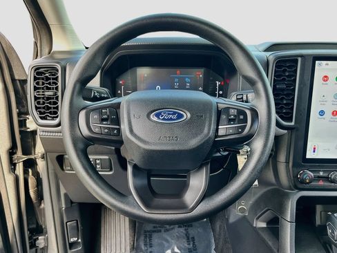 Used 2025 Ford Ranger XL RWD image 11