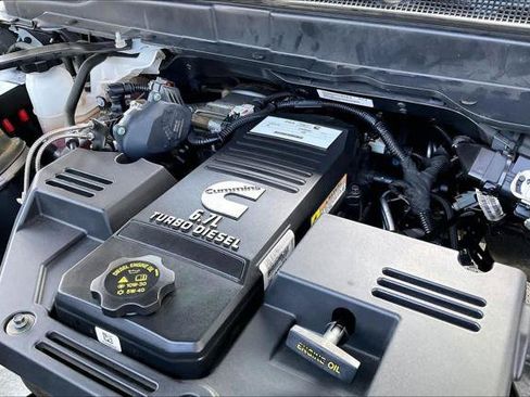 Certified 2024 RAM 2500 Laramie AWD/4WD image 28