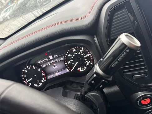 Certified 2022 Nissan Titan PRO-4X w/ Pro-4x Convenience Package image 26