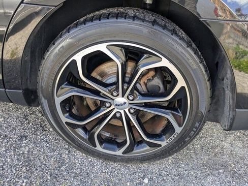 Used 2015 Ford Taurus SHO w/ Equipment Group 401A image 20