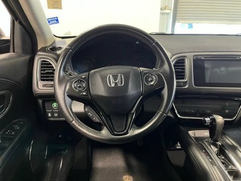 Used 2018 Honda HR-V EX-L image 21