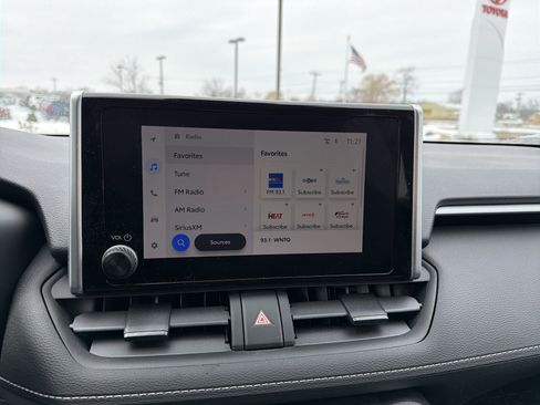 Used 2023 Toyota RAV4 XLE image 19