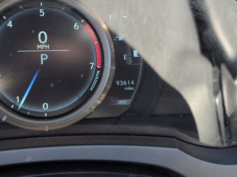 Used 2018 Lexus IS 300 F Sport RWD image 21