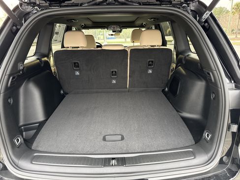 New 2026 Jeep Grand Cherokee Limited RWD image 32