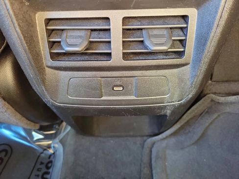 Used 2024 Chevrolet Colorado LT w/ LT Convenience Package image 13