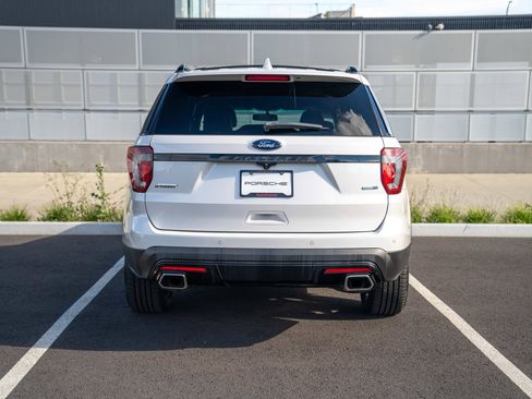 Used 2016 Ford Explorer Sport w/ Equipment Group 401A AWD/4WD image 7