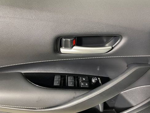 Used 2025 Toyota Corolla SE FWD image 21