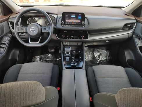 Used 2021 Nissan Rogue SV AWD/4WD image 9