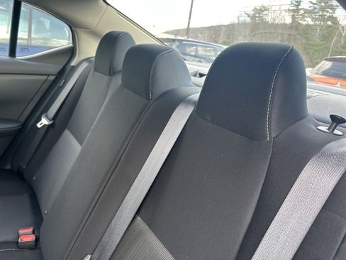 Used 2025 Nissan Sentra SV image 15