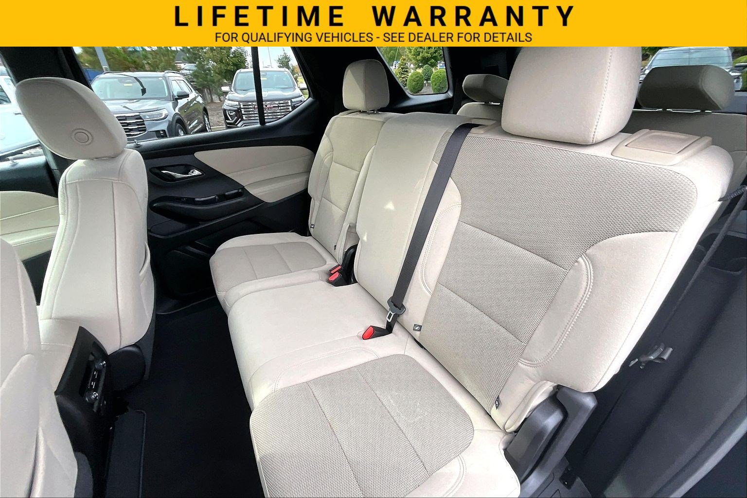 Certified 2022 Chevrolet Traverse LS FWD image 22