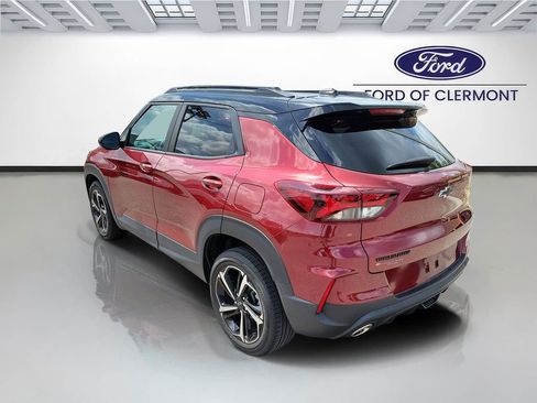 Used 2022 Chevrolet TrailBlazer RS FWD image 3