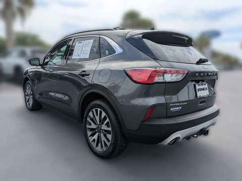 Used 2020 Ford Escape Titanium AWD/4WD image 8