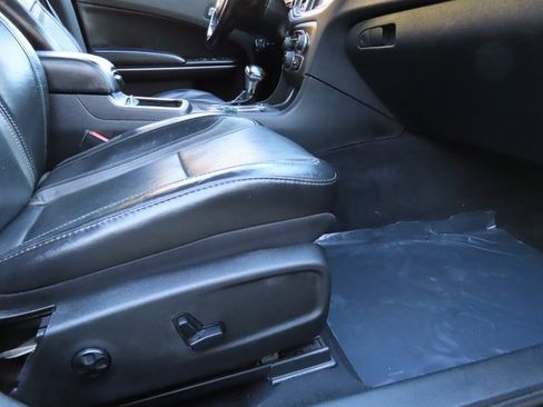 Used 2021 Dodge Charger SXT w/ Leather Interior Group image 32