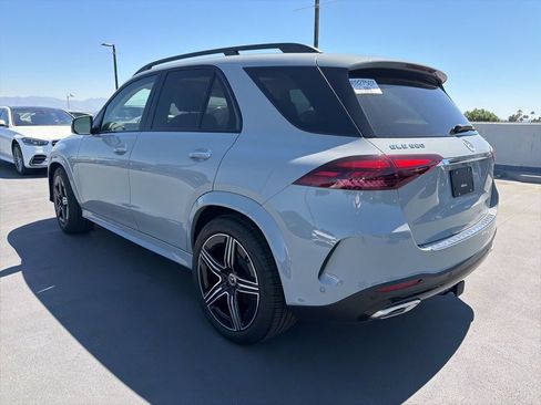 Used 2024 Mercedes-Benz GLE 580 4MATIC image 3
