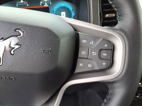 New 2025 Ford Bronco Badlands image 16