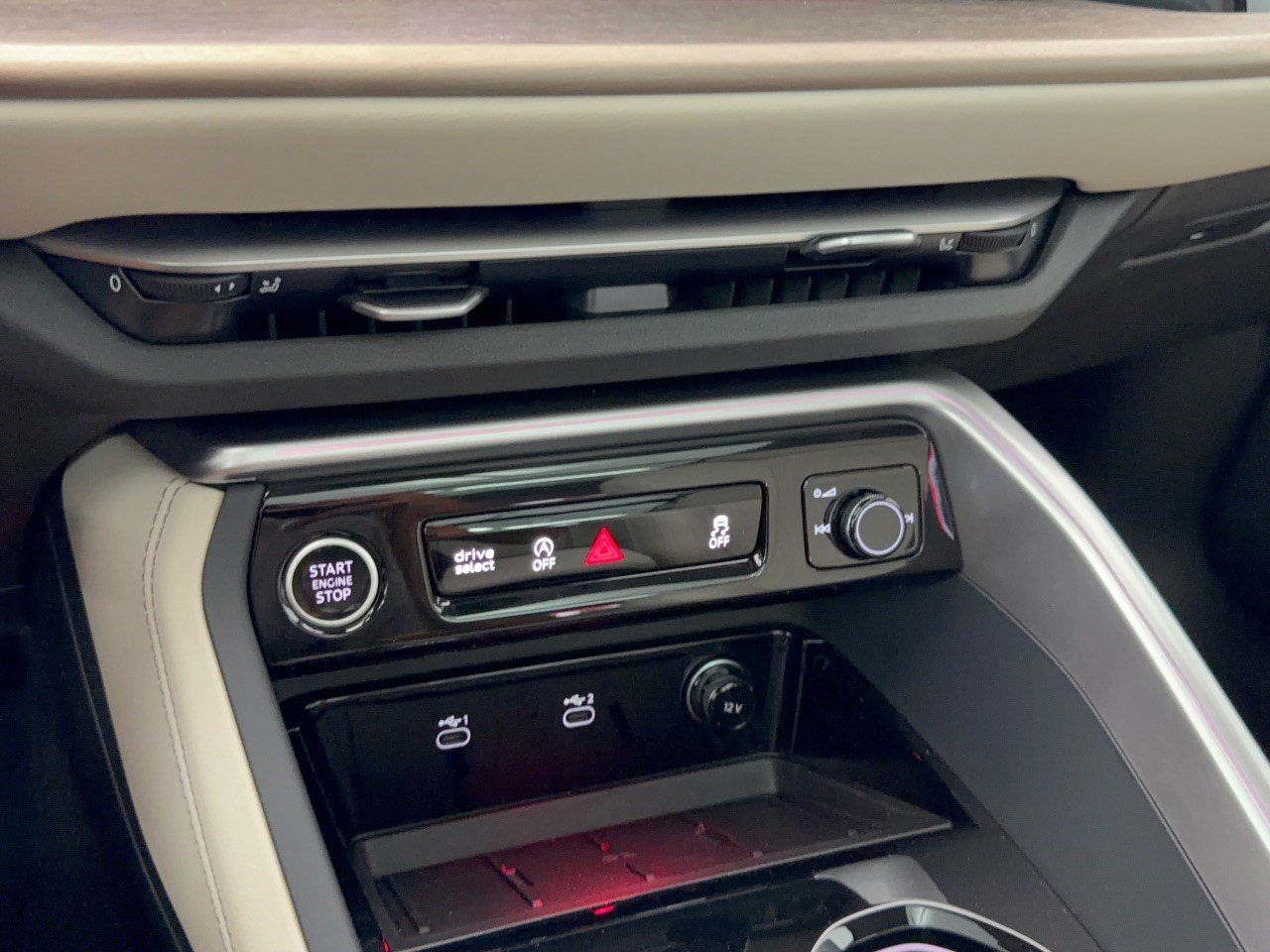 New 2026 Audi Q5 Premium Plus AWD/4WD image 22
