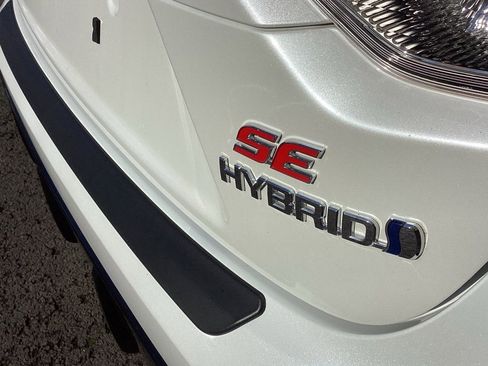 Used 2024 Toyota Corolla SE image 18